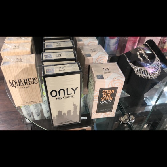 Parfume - Picture 2 of 2